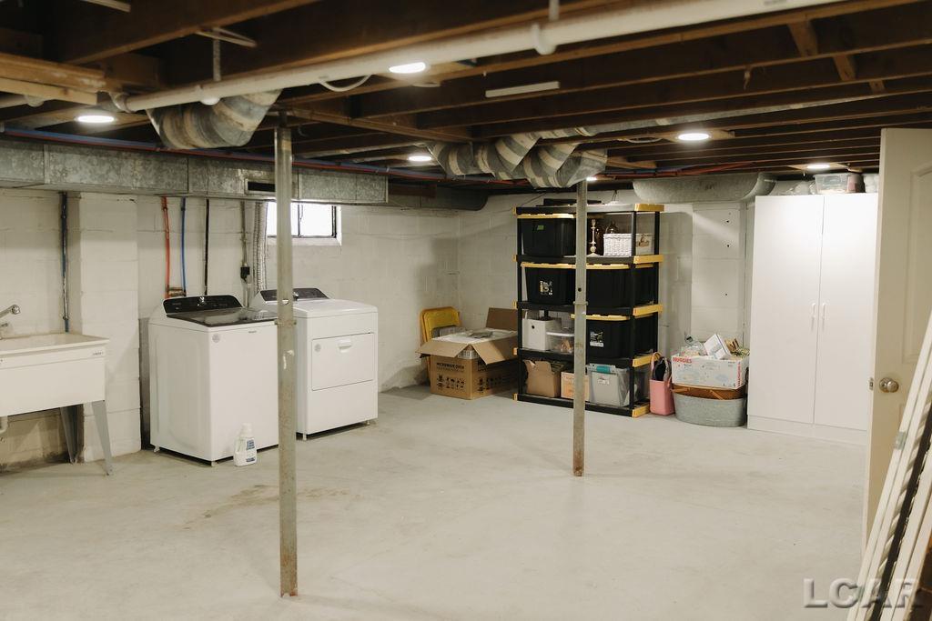 2281 Fairview Drive, Adrian, MI, 49221