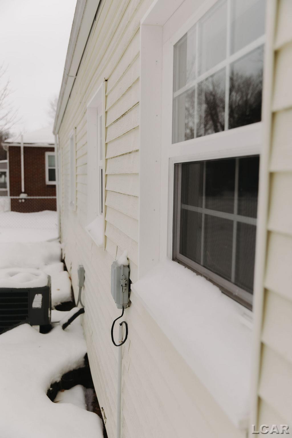 2281 Fairview Drive, Adrian, MI, 49221