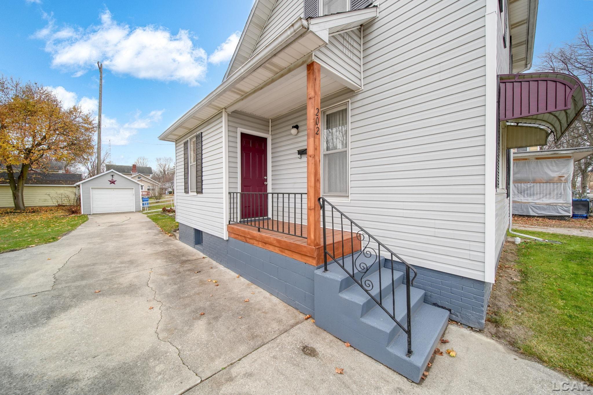 202 E Locust Road, Morenci, MI, 49256