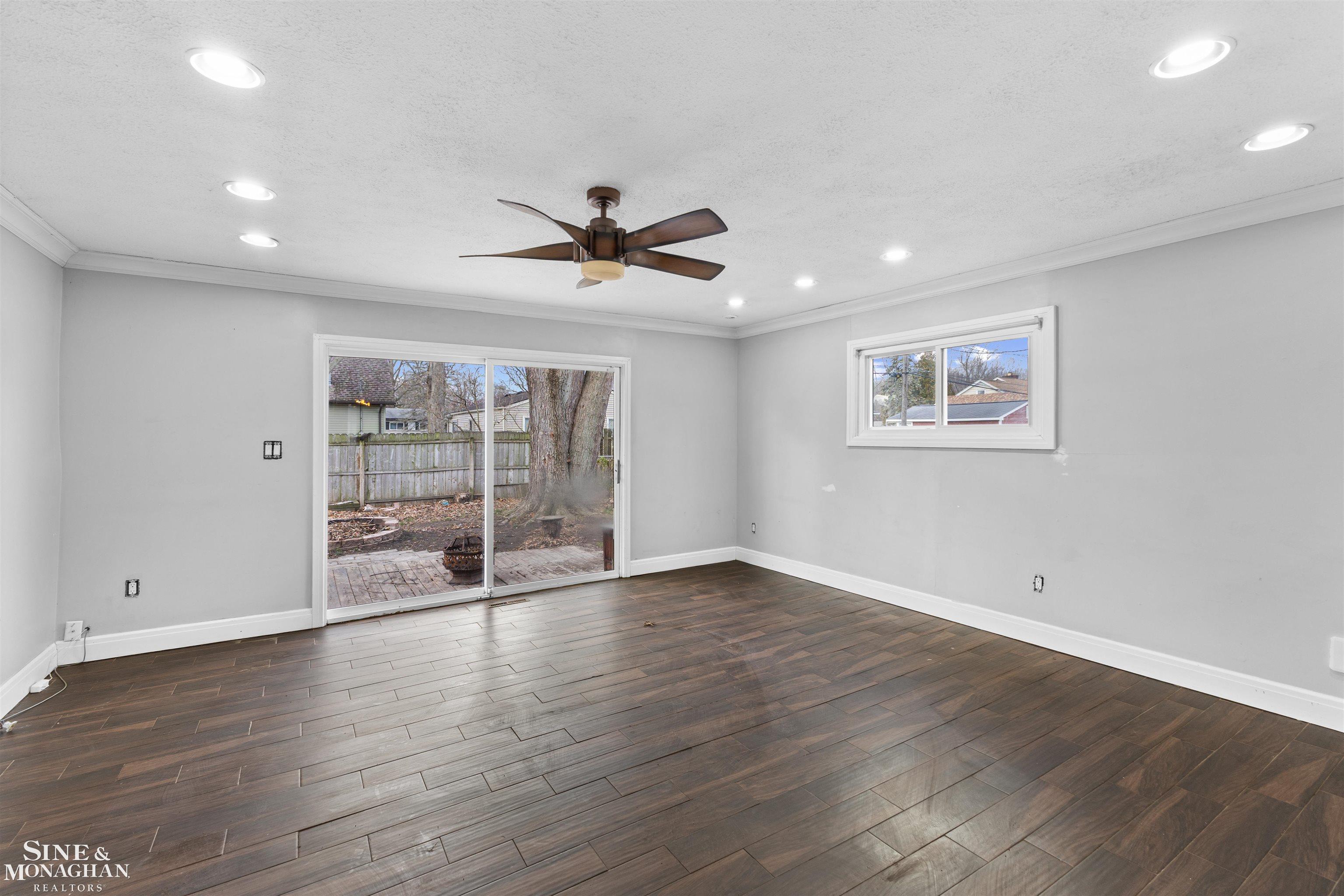 Homes for sale in New Baltimore City Macomb, MI | 50697 Elsey St, New Baltimore City Macomb, MI 48047 | MLS# 58050195378