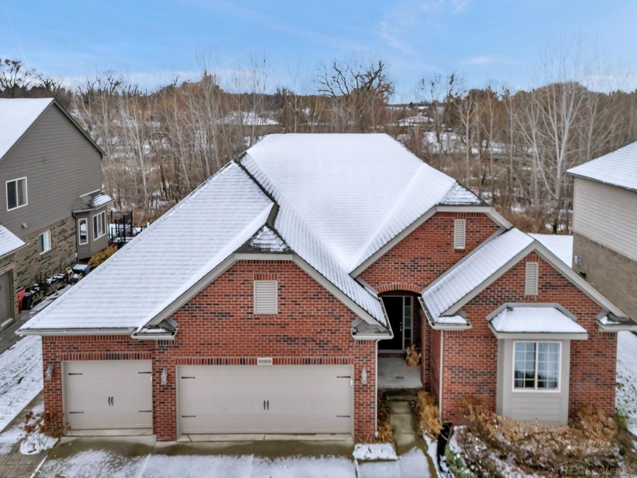 52229 Tacoma Narrows DR MacombTownship_Macomb Michigan 48042