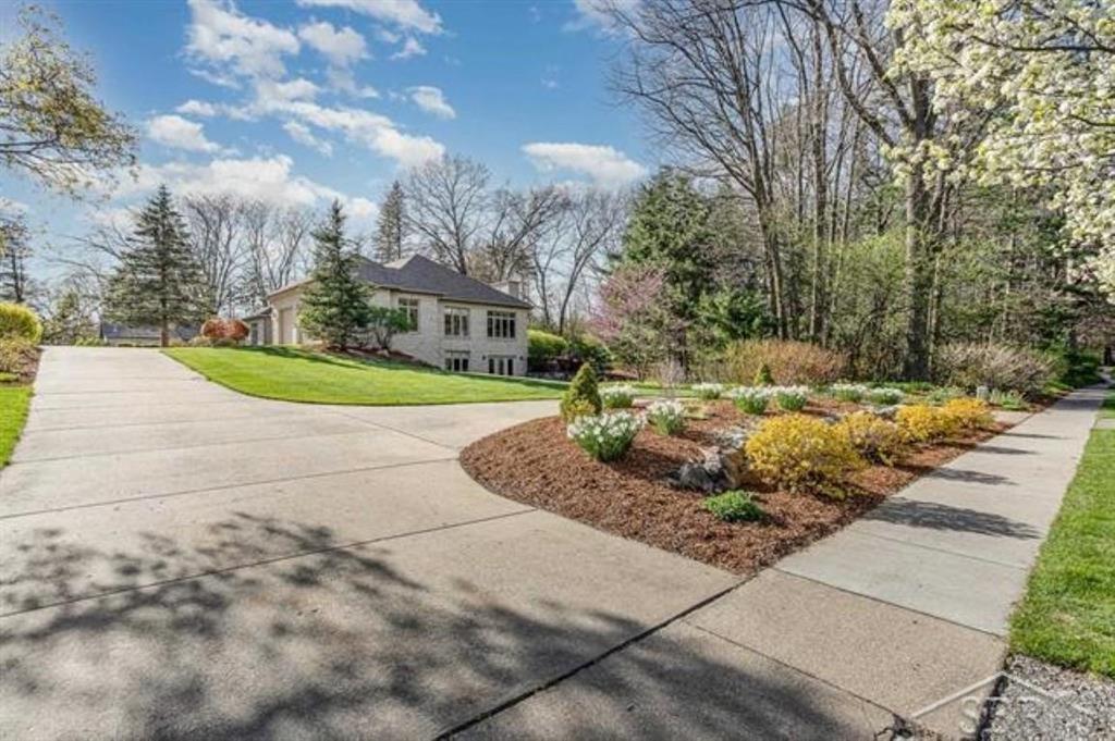 Homes for sale in Midland City Midland, MI | 3017 Orchard Dr, Midland City Midland, MI 48640 | MLS# 61050195626