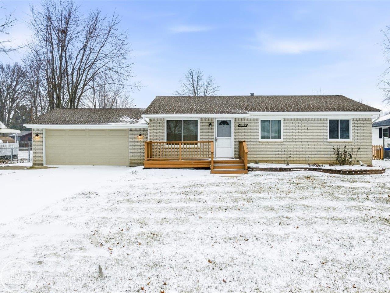32065 Lakepoint ST ChesterfieldTownship_Macomb Michigan 48047