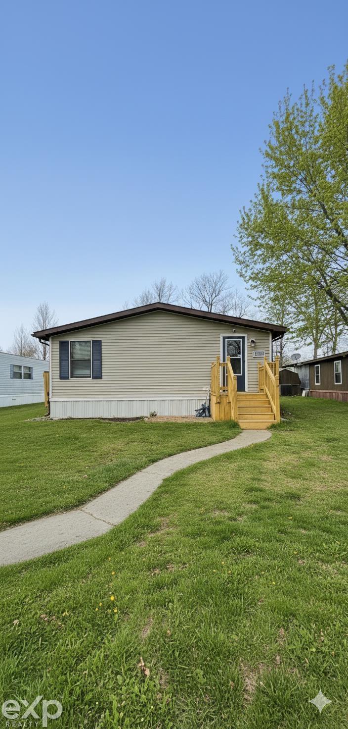 Homes for sale in Marysville City St Clair, MI | 50 Mack Ave, Marysville City St Clair, MI 48040 | MLS# 58050196416