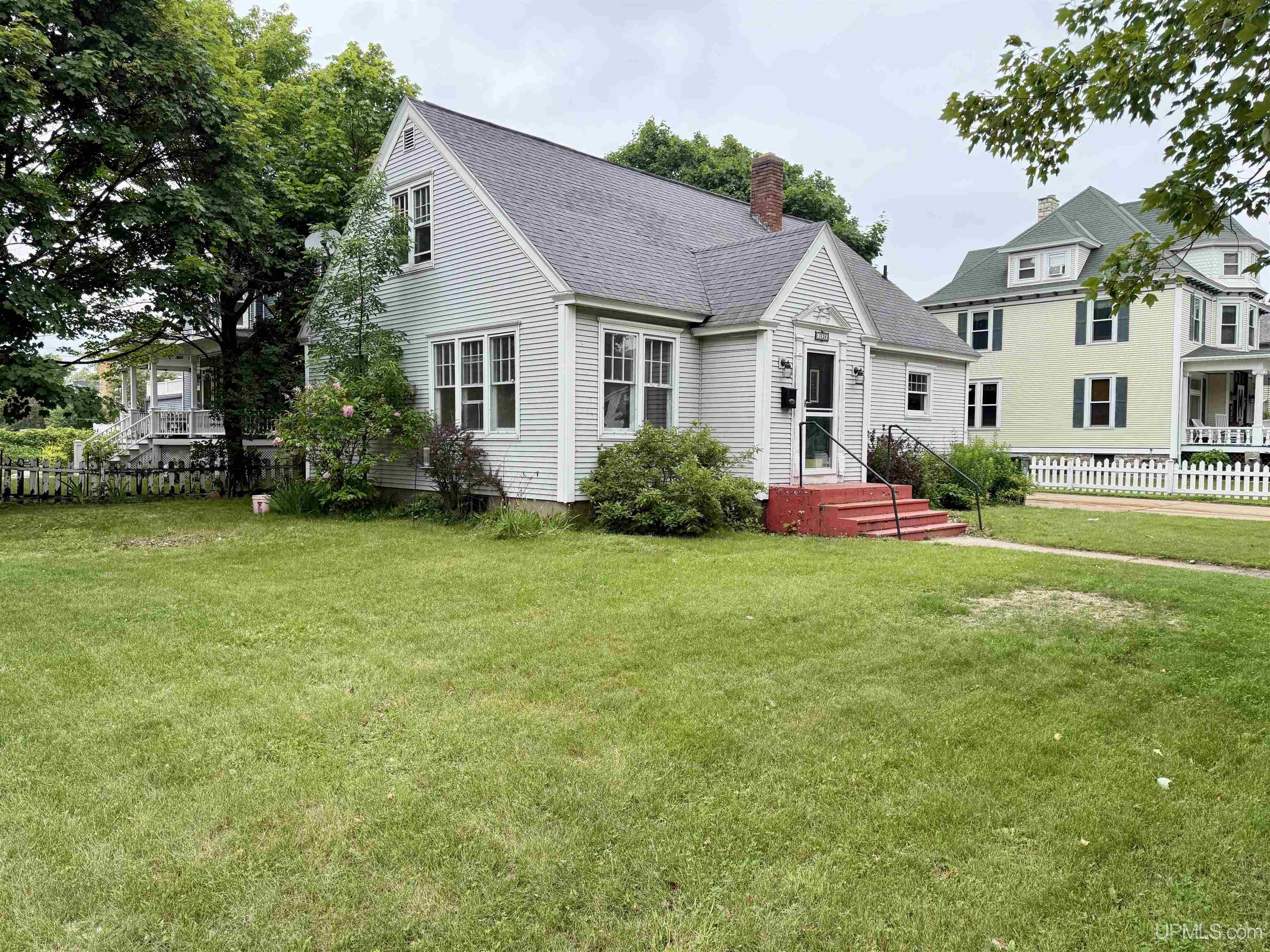 3 bedroom single family in Escanaba, Michigan