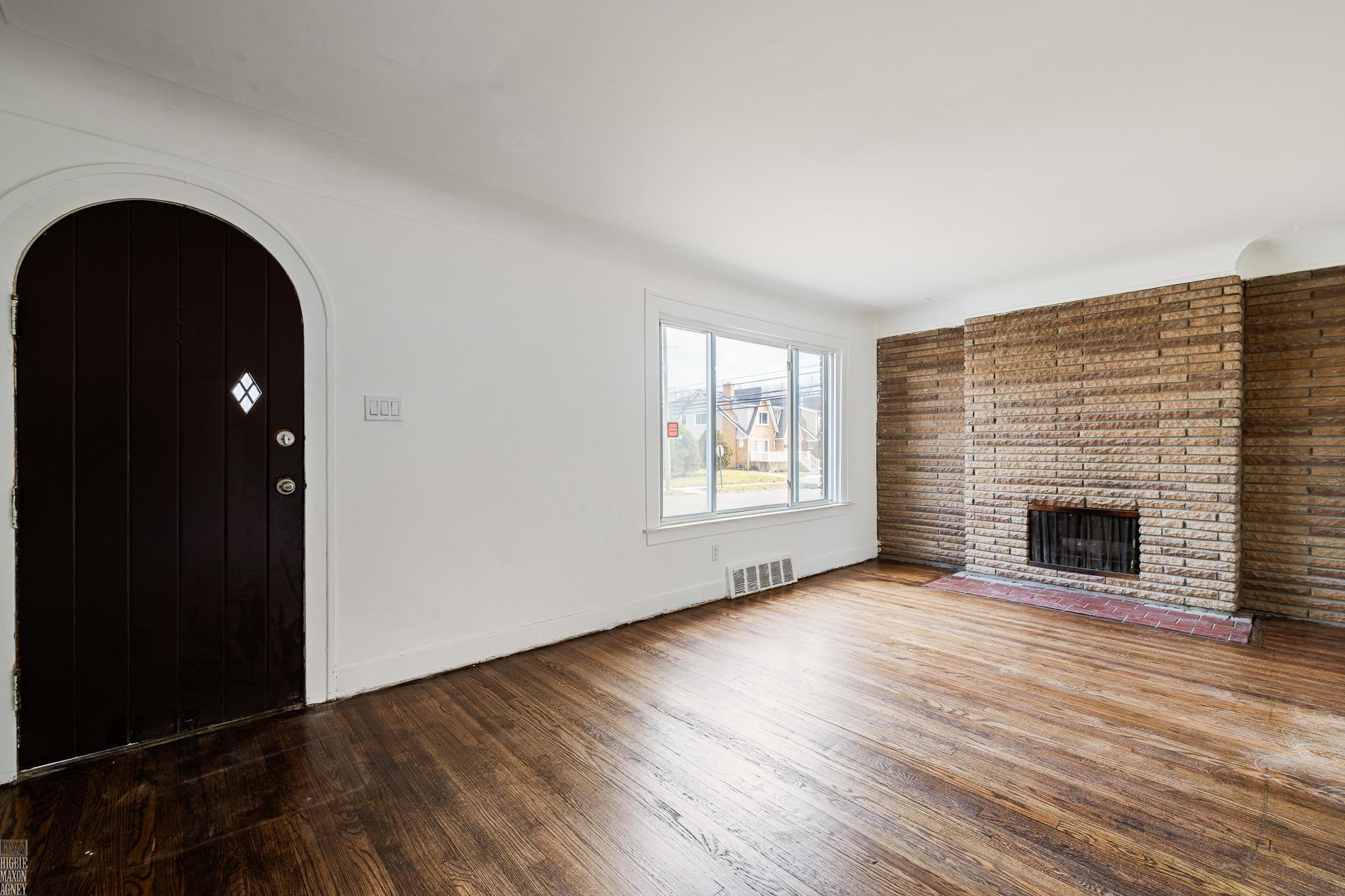 Homes for sale in Detroit, MI | 5203 Devonshire Rd, Detroit, MI 48224 | MLS# 50197368