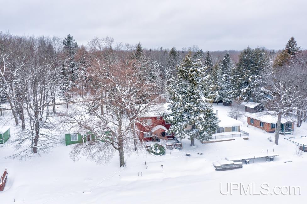 Homes for sale in Au Train, MI | 6598 Autrain Forest Lake Rd, Au Train, MI 49806 | MLS# 50197381