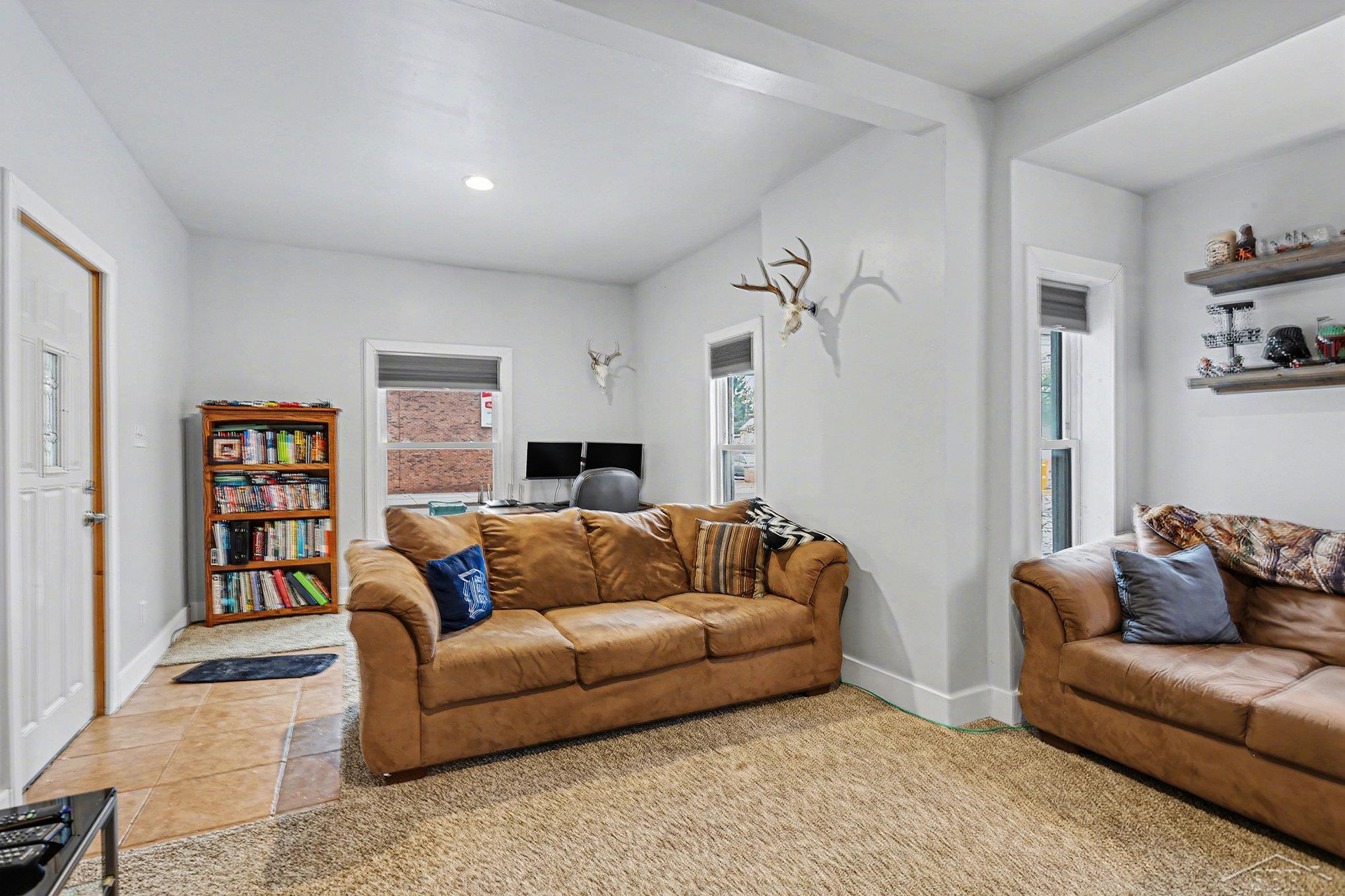 Homes for sale in Durand, MI | 314 N Oak St, Durand, MI 48429 | MLS# 50197394