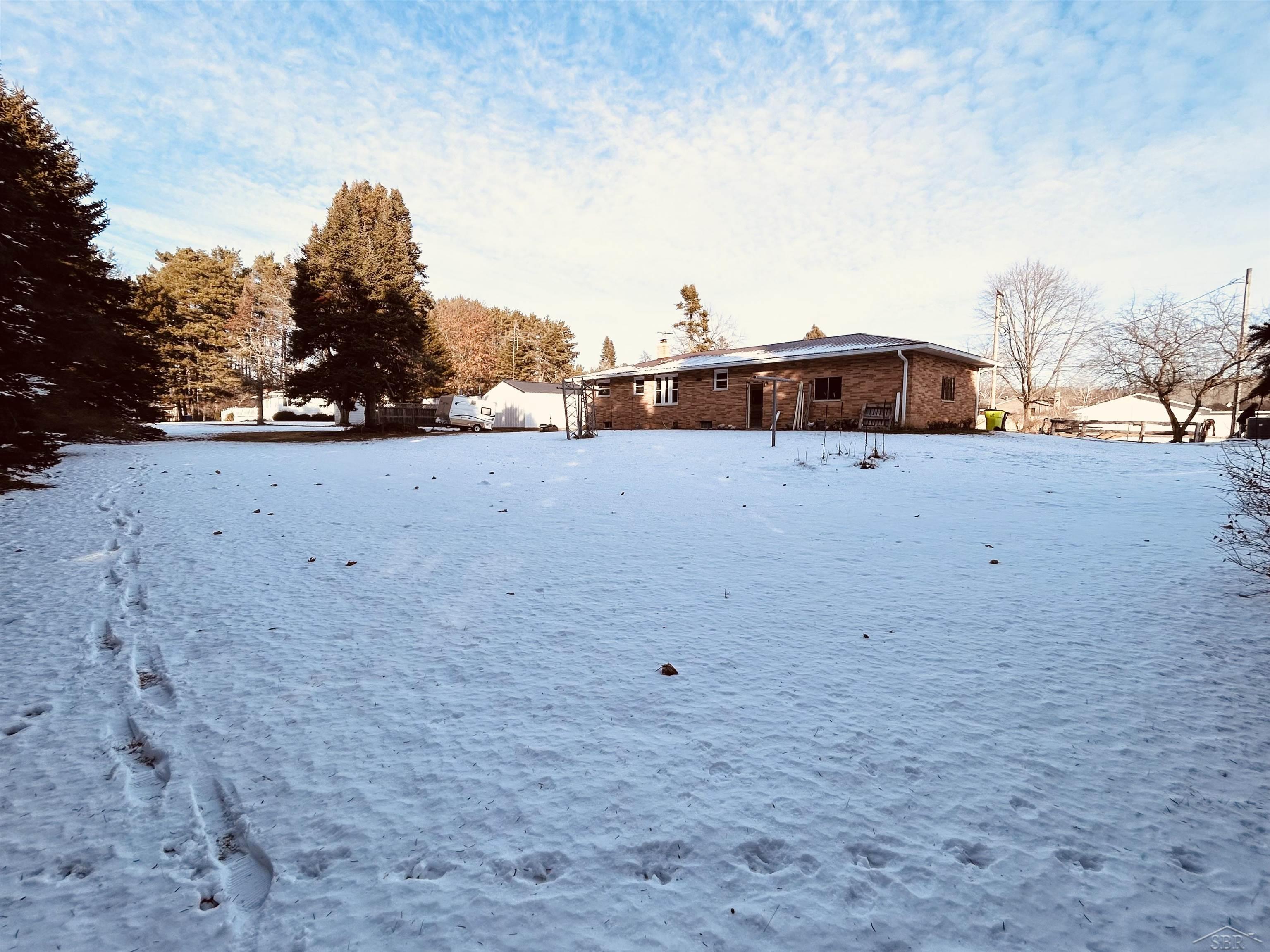 Homes for sale in Pinconning, MI | 315 Blondin St, Pinconning, MI 48650 | MLS# 50197403