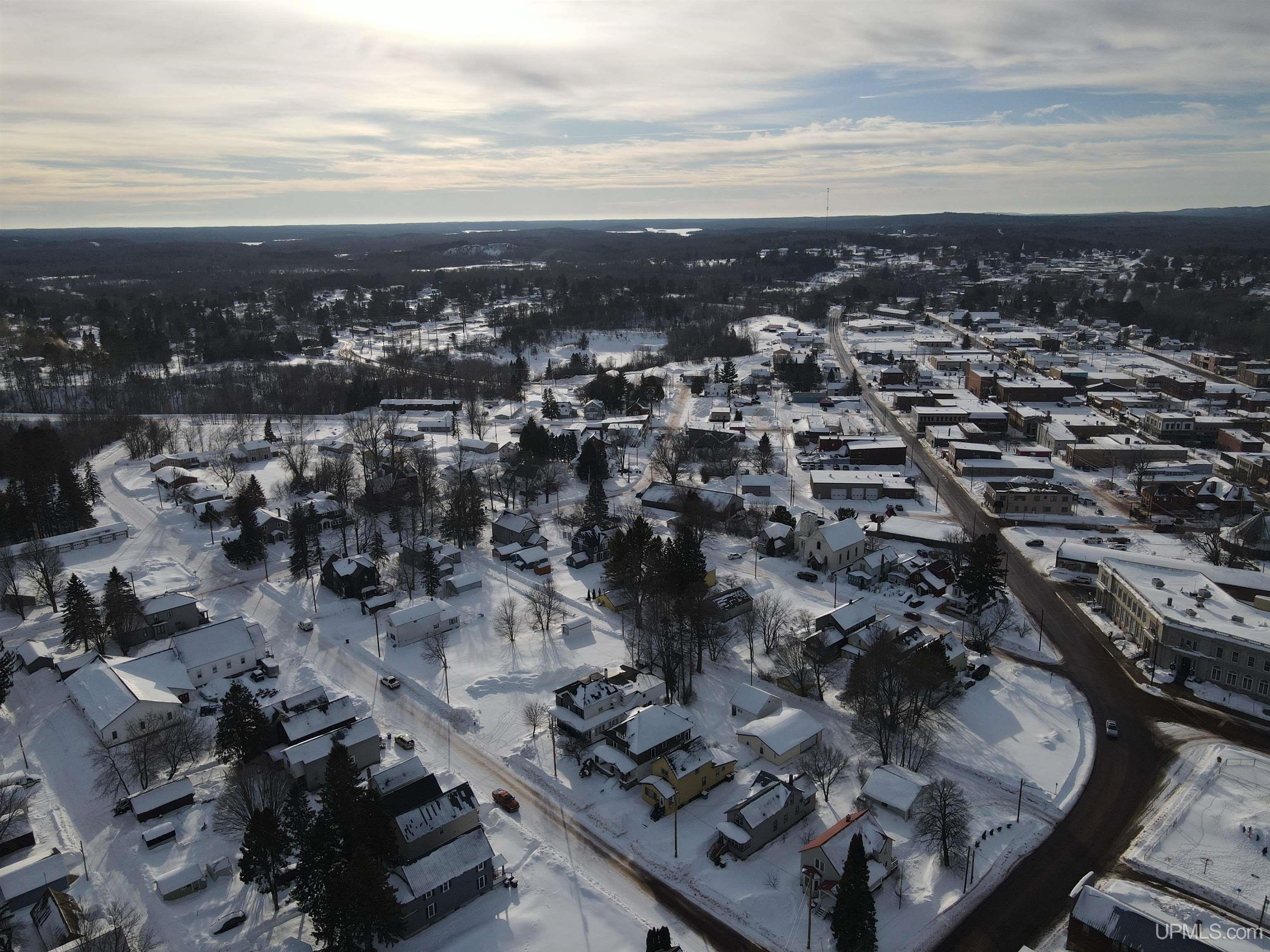 Homes for sale in Ironwood, MI | 217 S Mansfield St, Ironwood, MI 49938 | MLS# 50197448