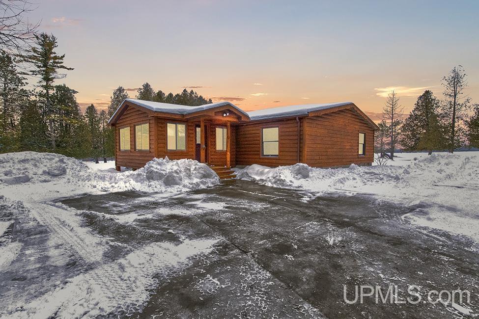 3 bedroom single family in Rapid River, Michigan