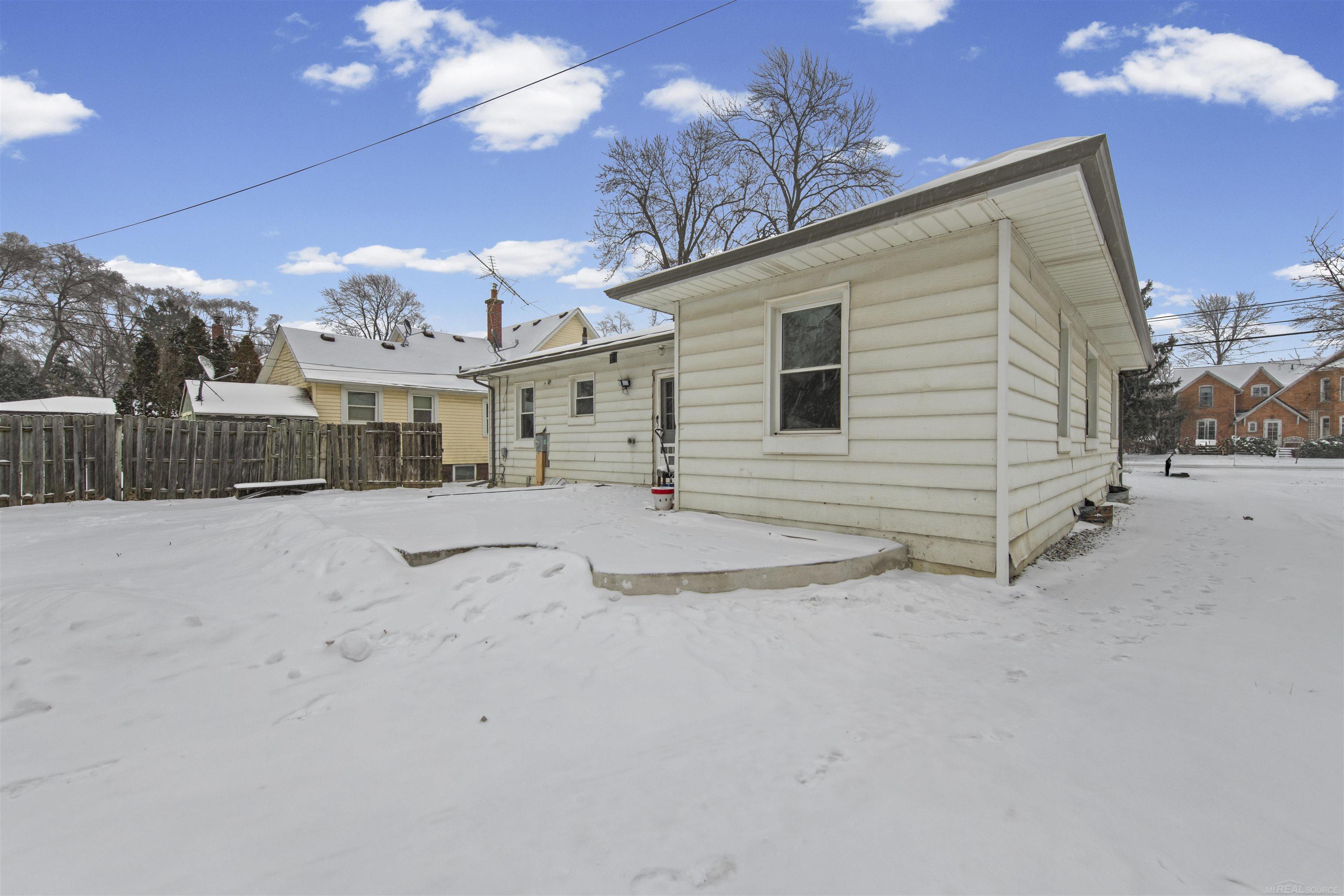 Homes for sale in Capac Village St Clair, MI | 303 E Mill St, Capac Village St Clair, MI 48014 | MLS# 58050198210