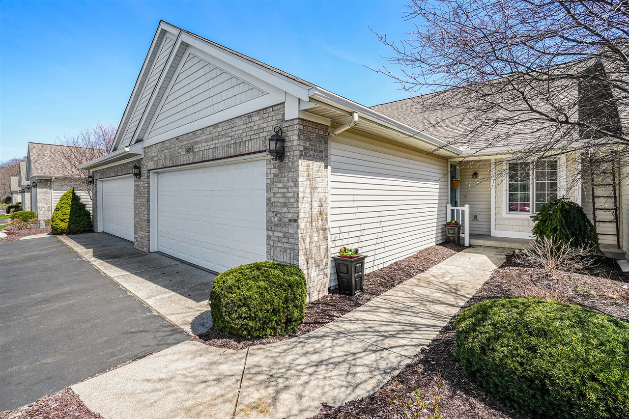 8212 Ridgestone Drive Sw 44, Byron Center, MI 49315