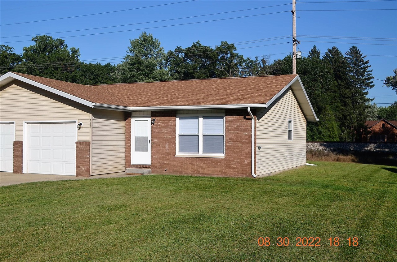 Particularly nice two bedroom duplex in the Village of Stevensville. Attached one car garage. Stove and refrigerator are included. There is a laundry hook up in the kitchen. Tenants pay their own utilities and are responsible for lawn care, snow removal, etc. Seeking a long term, quite, clean and courteous tenant. No pets. No smoking