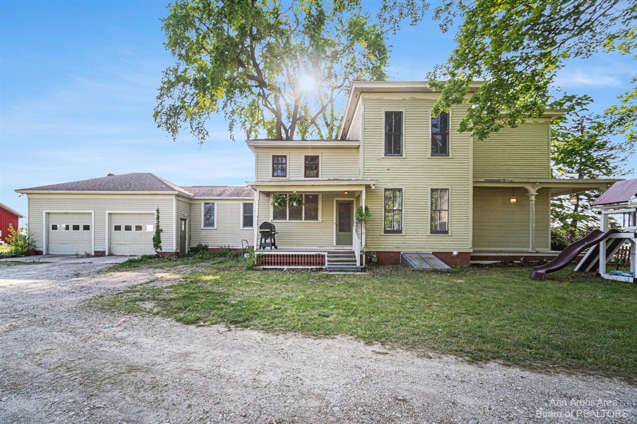 Residential/Condo for sale in Adrian, Michigan, 70370728