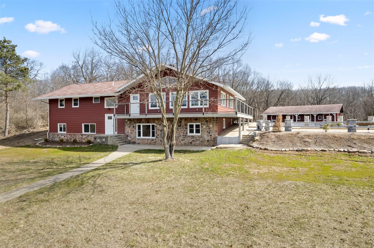 11730 Lakeview, Onsted, MI 