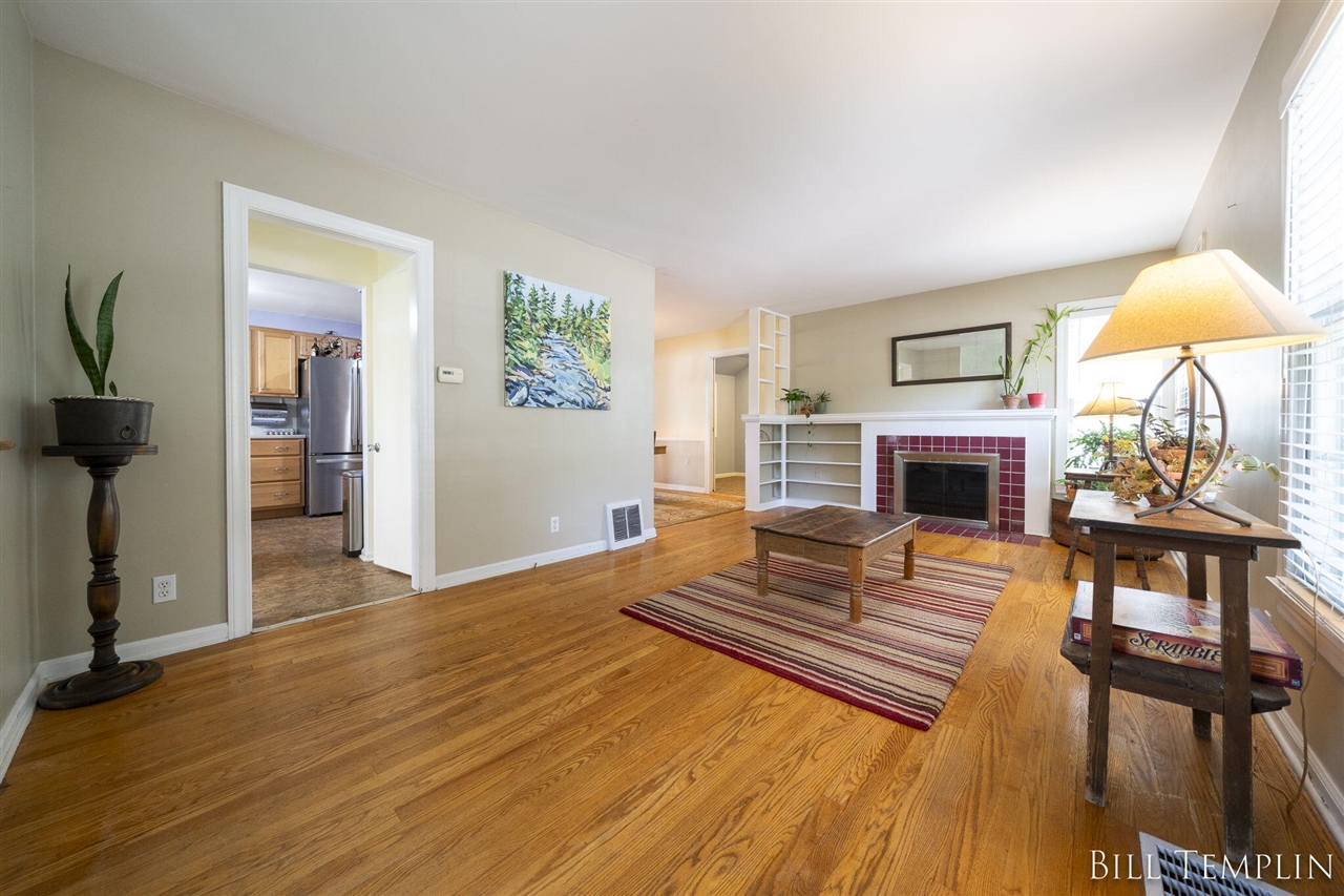 940 Breton for sale in Grand Rapids, Michigan, 70410948