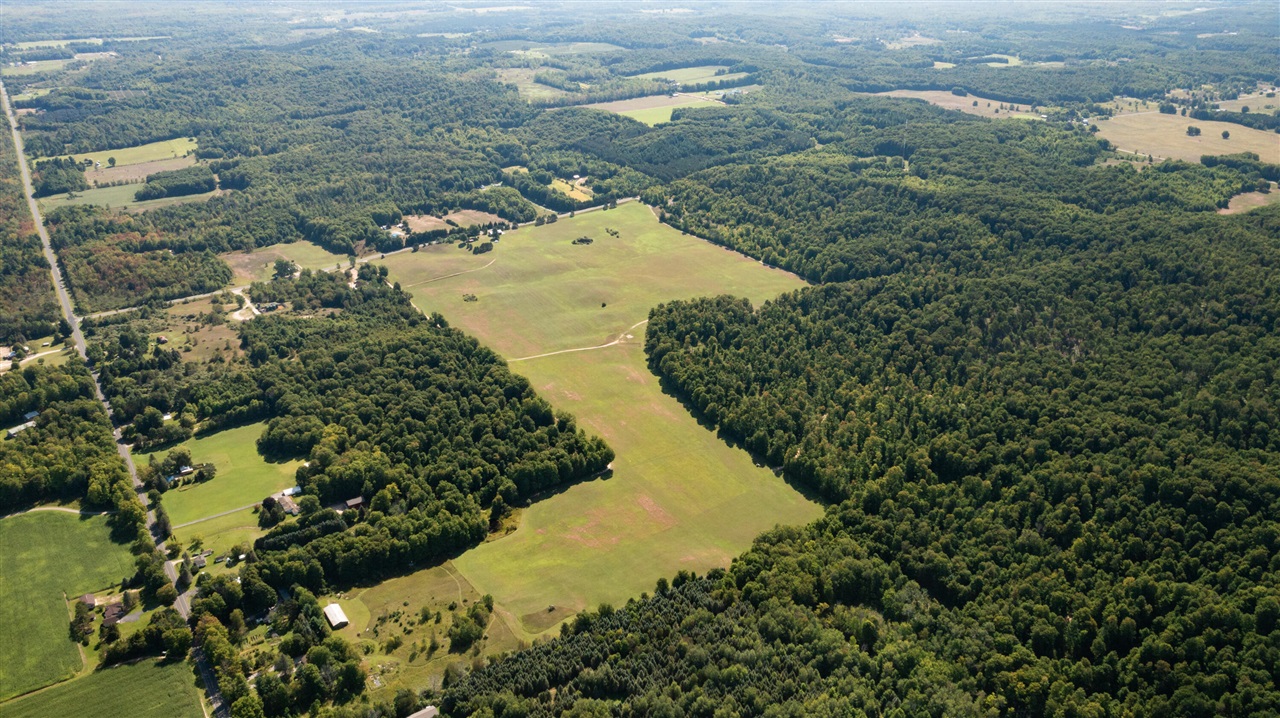 Chief ''o'' Road, Bear Lake, MI, 49614