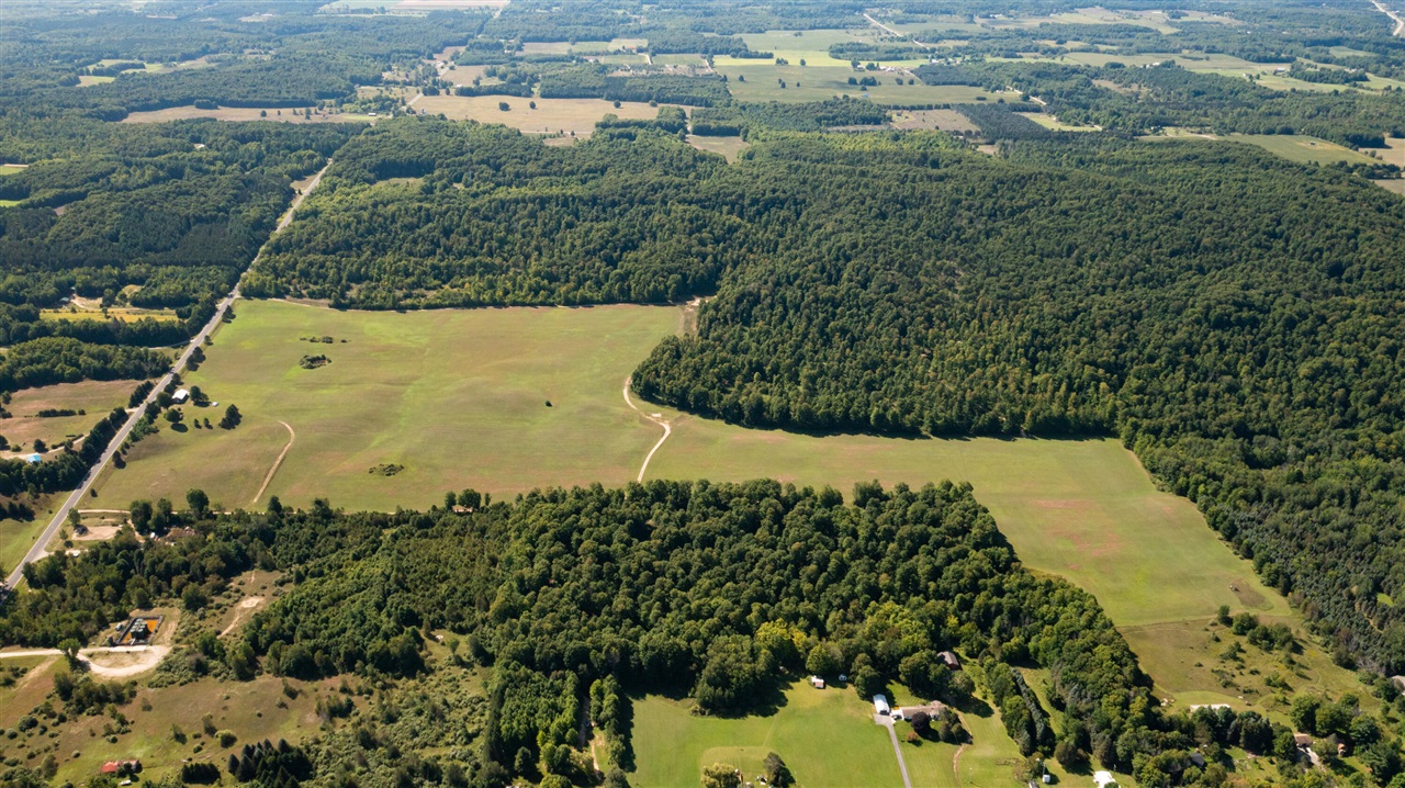 Chief ''o'' Road, Bear Lake, MI, 49614