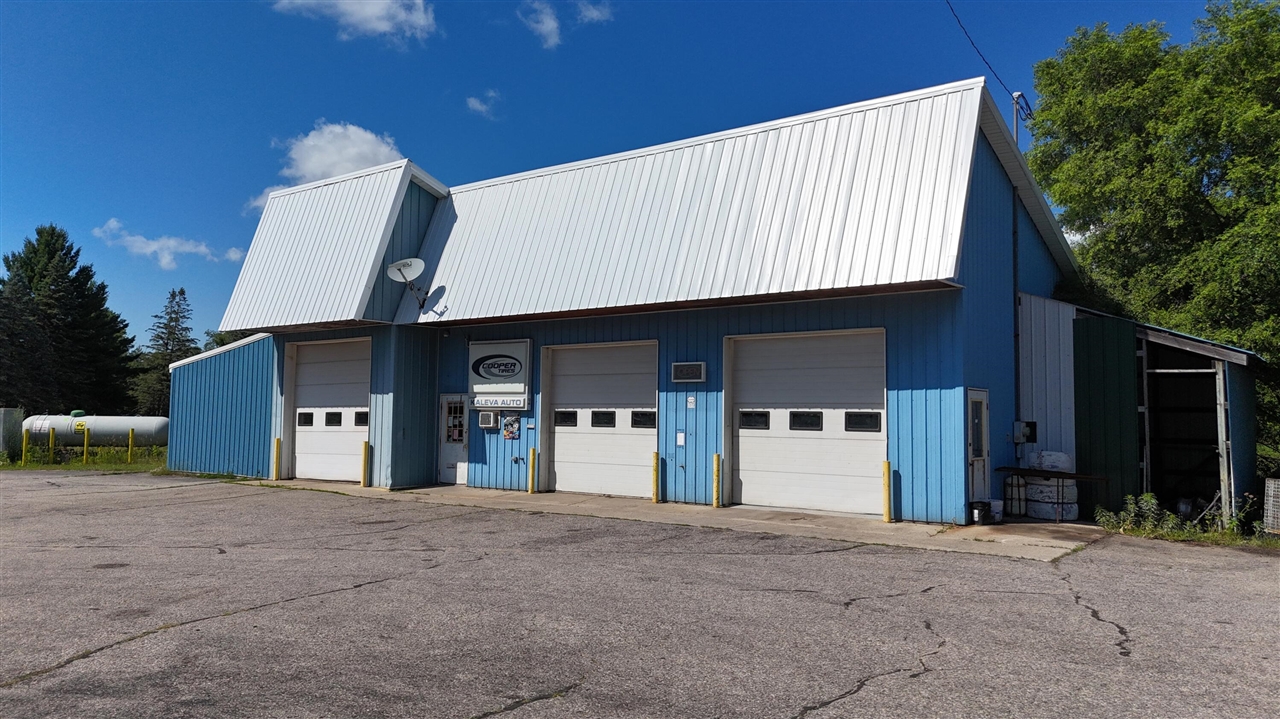 5520 Main Street, Lexington, MI, 48450