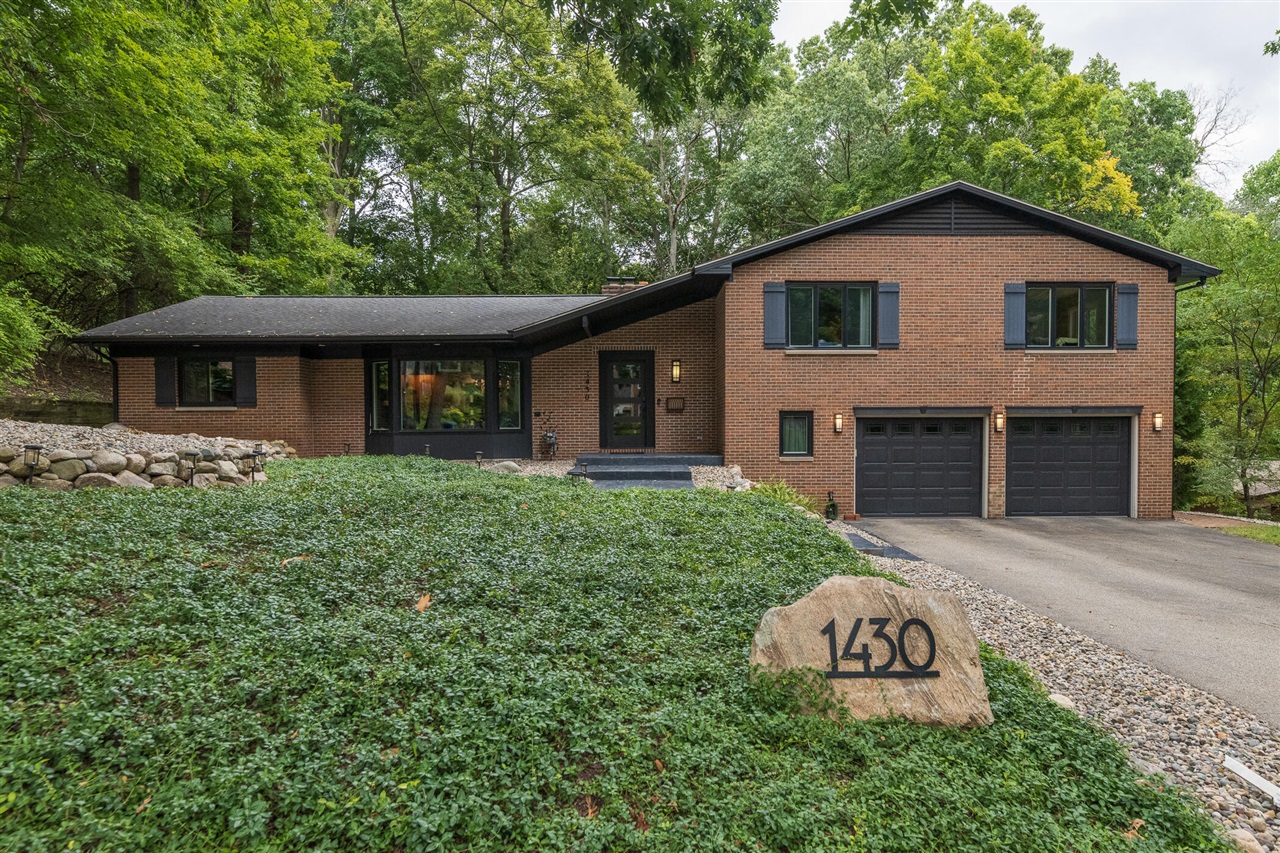 3843 Andover Avenue, Auburn Hills, MI, 48326 3021