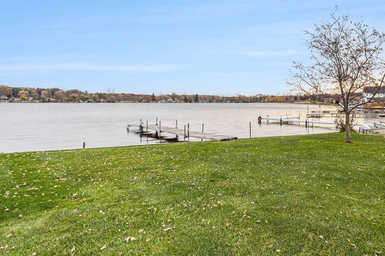 Homes for sale in Jackson, MI | 7150 Greenes Dr, Jackson, MI 49201 | MLS# 70503843