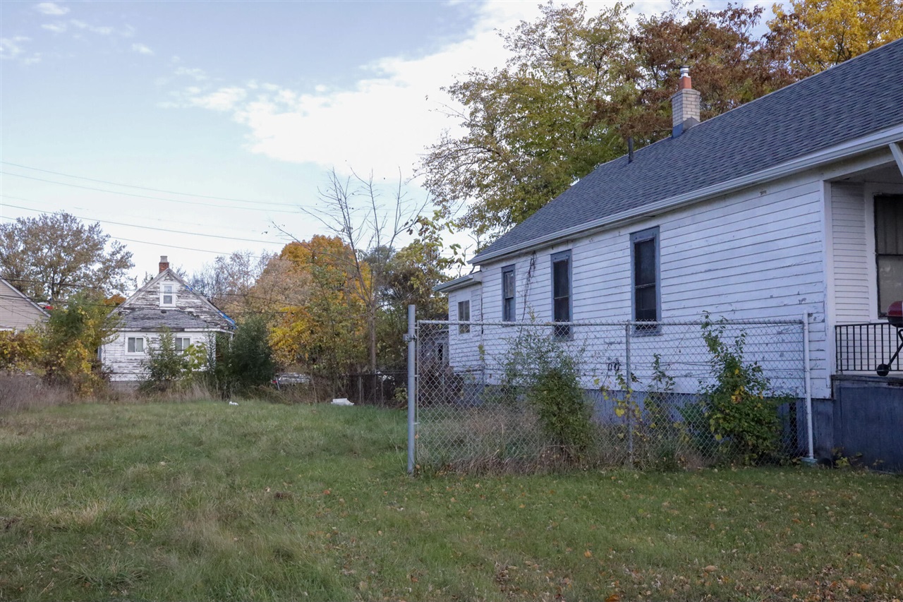 Homes for sale in Hamtramck, MI | 13582 Shields St, Hamtramck, MI 48212 | MLS# 70504028