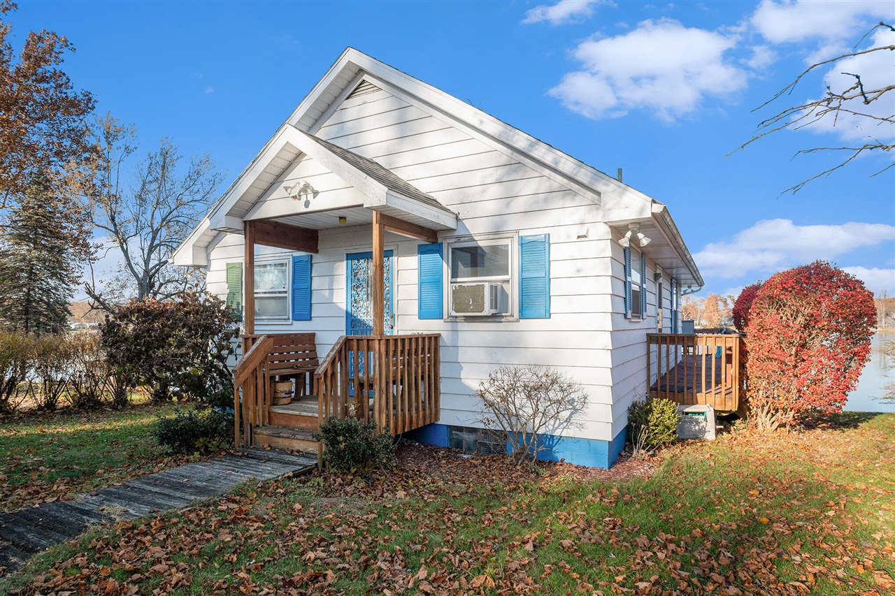 3724 Shorewood Road, Burtchville, MI, 48059 1653