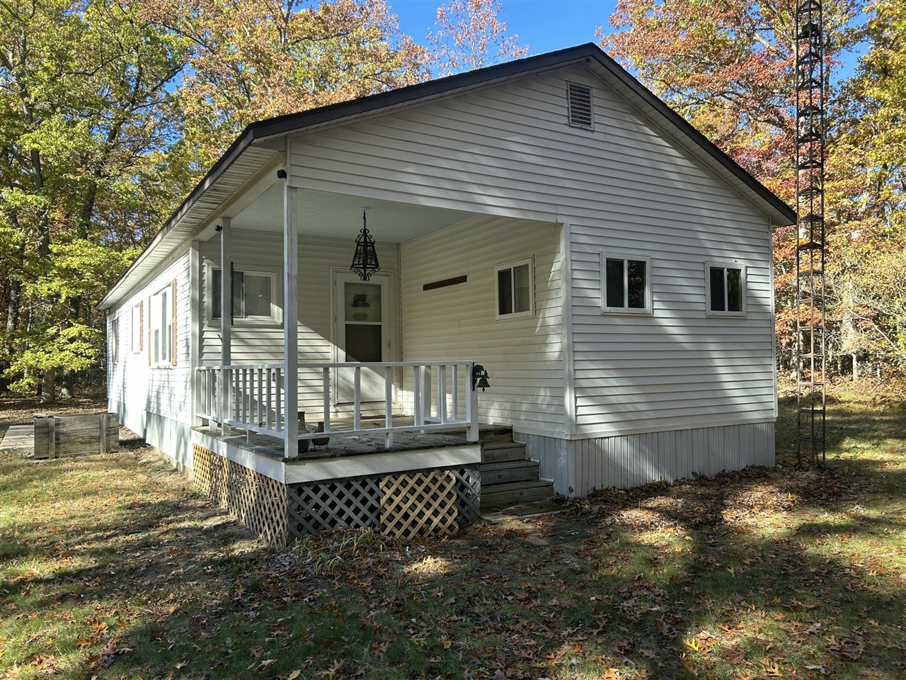 Homes for sale in Irons, MI | 6970 W 8 Mile Rd, Irons, MI 49644 | MLS# 70510221