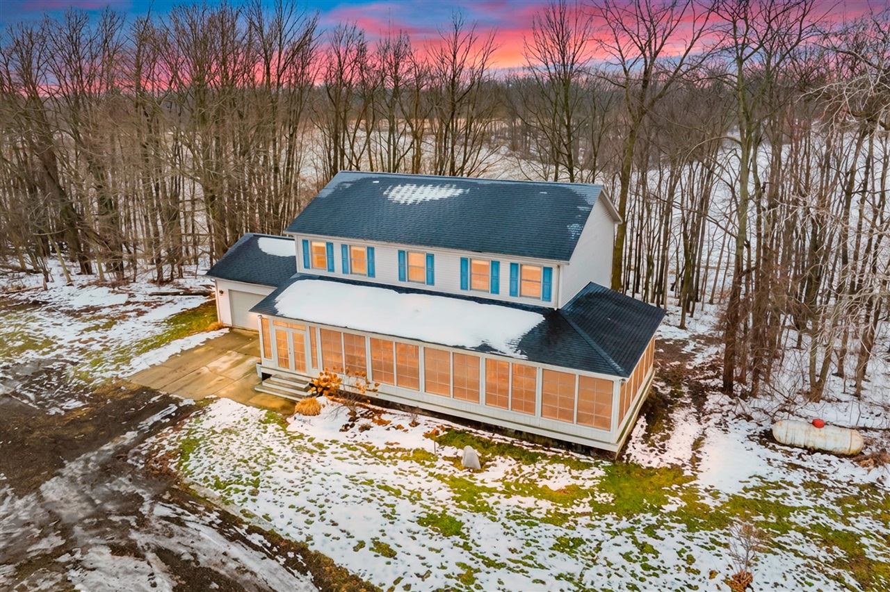 Homes for sale in Buchanan, MI | 1500 Sanford Ln, Buchanan, MI 49107 | MLS# 70510352