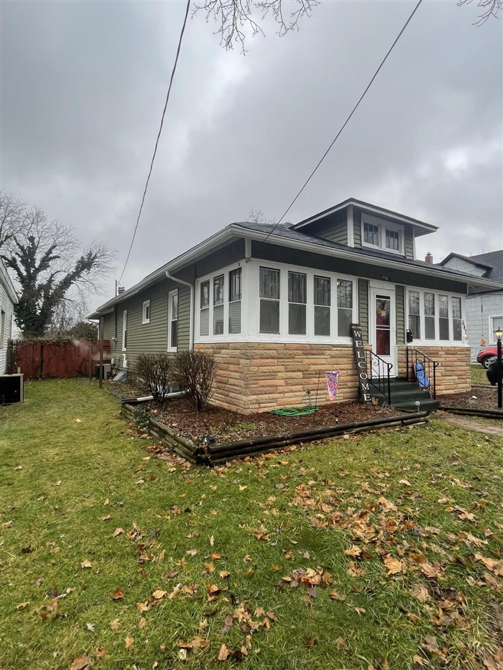 Homes for sale in Niles, MI | 647 N 7th St, Niles, MI 49120 | MLS# 70510903