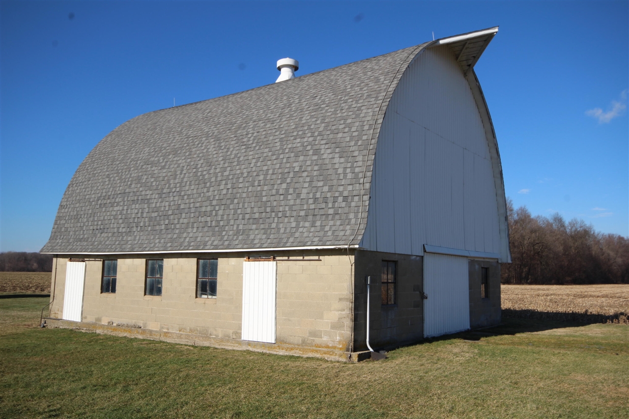 Homes for sale in Scotts, MI | 8833 E Q Ave, Scotts, MI 49088 | MLS# 70511338