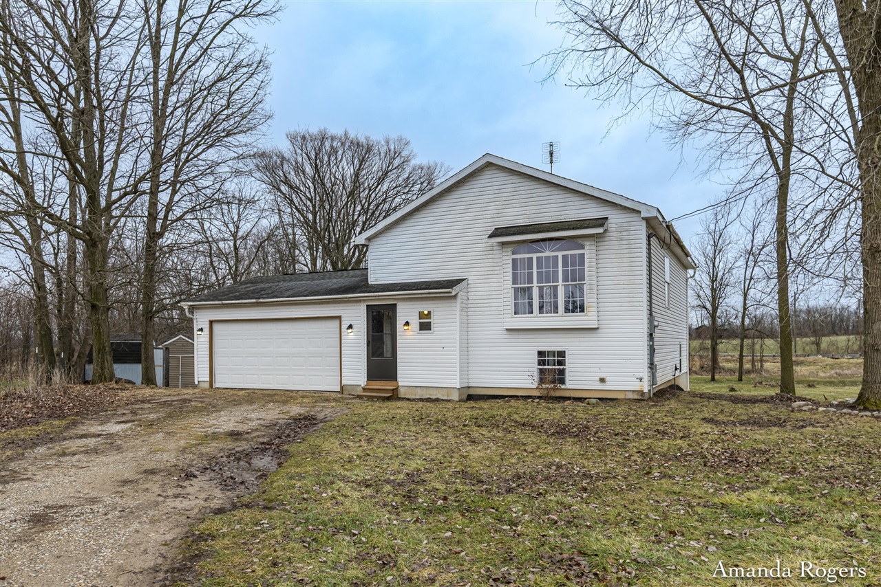 Homes for sale in Lake Odessa, MI | 13447 Christopher St, Lake Odessa, MI 48849 | MLS# 70511408