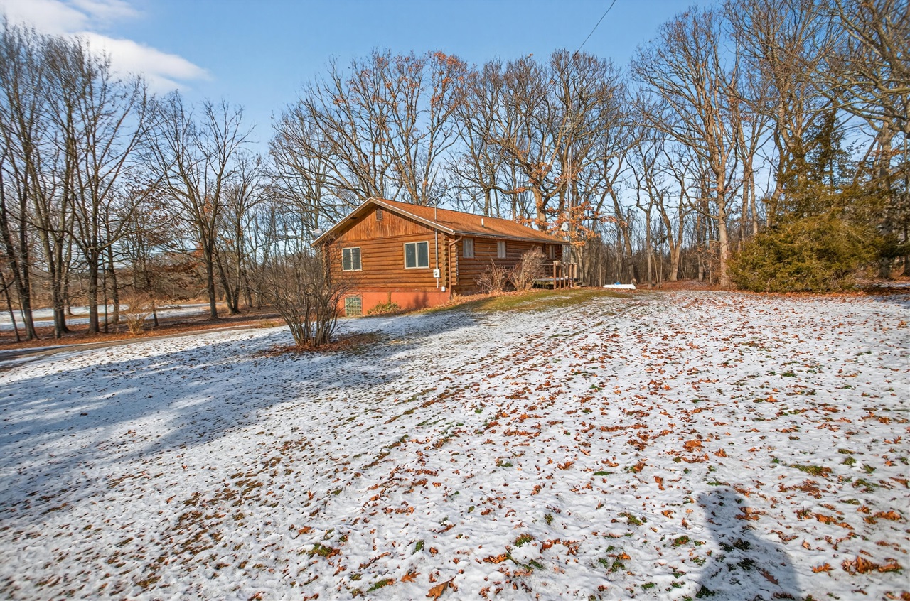 Homes for sale in Brooklyn, MI | 12112 Hardcastle Rd, Brooklyn, MI 49230 | MLS# 70511438