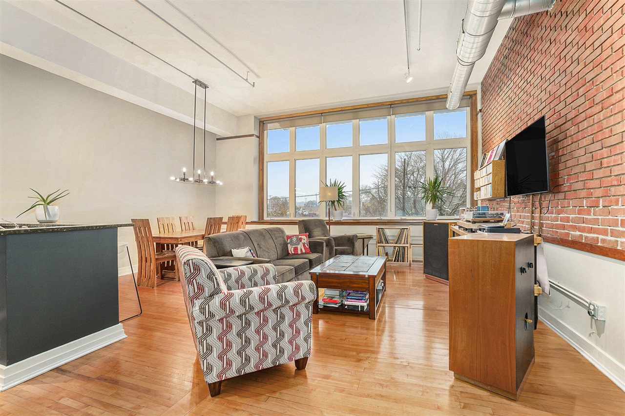 Homes for sale in Grand Rapids, MI | 600 Broadway Ave #239, Grand Rapids, MI 49504 | MLS# 70511559