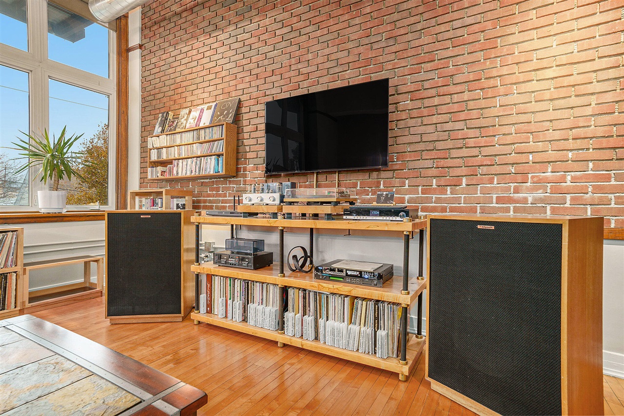 Homes for sale in Grand Rapids, MI | 600 Broadway Ave #239, Grand Rapids, MI 49504 | MLS# 70511559