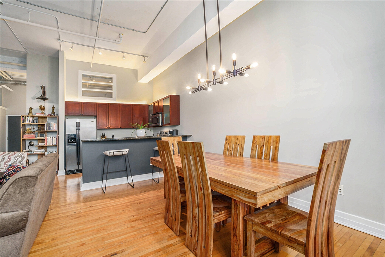 Homes for sale in Grand Rapids, MI | 600 Broadway Ave #239, Grand Rapids, MI 49504 | MLS# 70511559