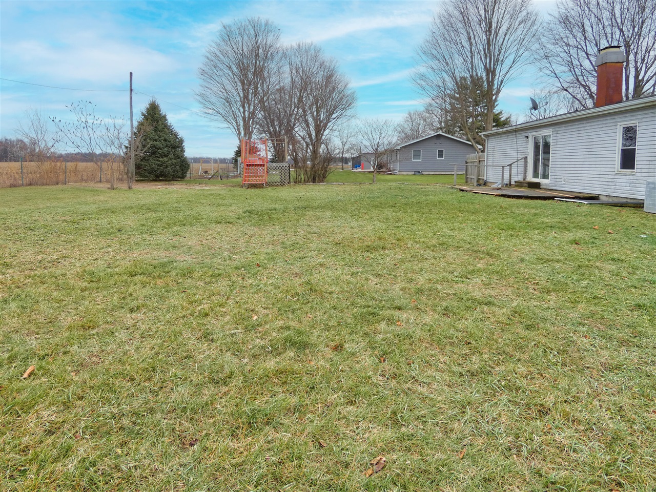 Homes for sale in Edwardsburg, MI | 23316 N Shore Dr, Edwardsburg, MI 49112 | MLS# 70511580