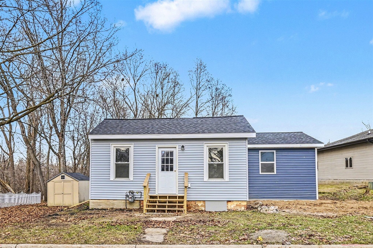 Homes for sale in Portland, MI | 126 Riverside Dr, Portland, MI 48875 | MLS# 70511602