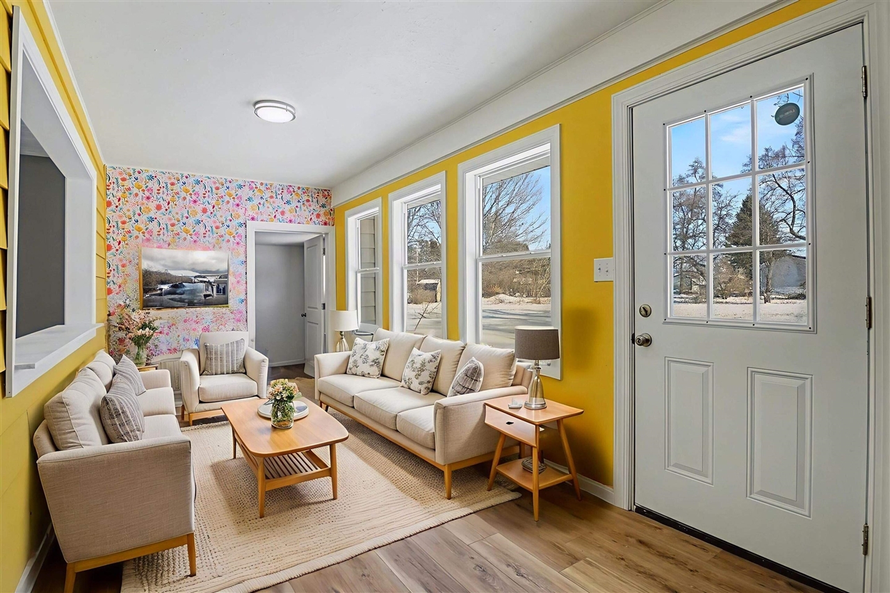 Homes for sale in White Pigeon, MI | 211 US 131, White Pigeon, MI 49099 | MLS# 70511891