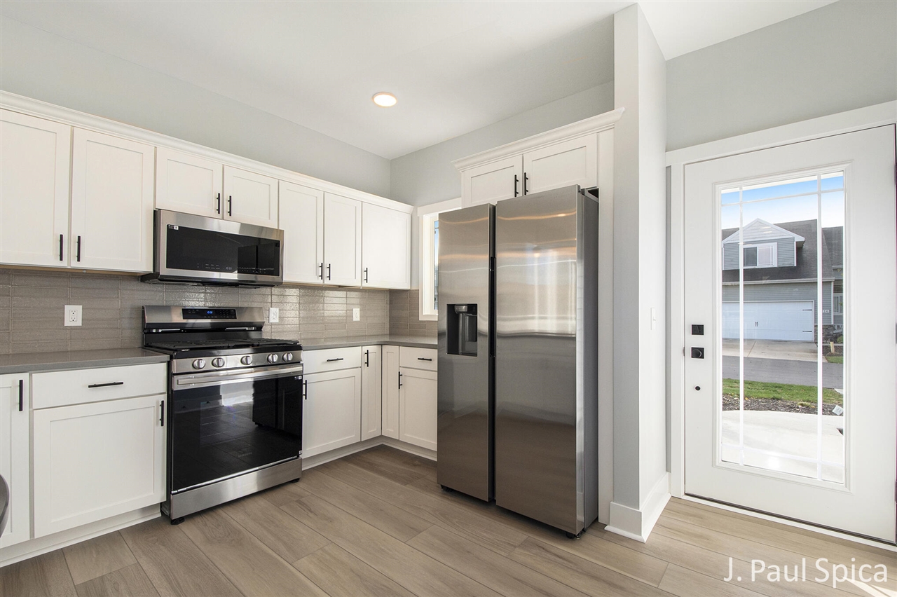 Homes for sale in Byron Center, MI | 1215 Madera Ct, Byron Center, MI 49315 | MLS# 70512032