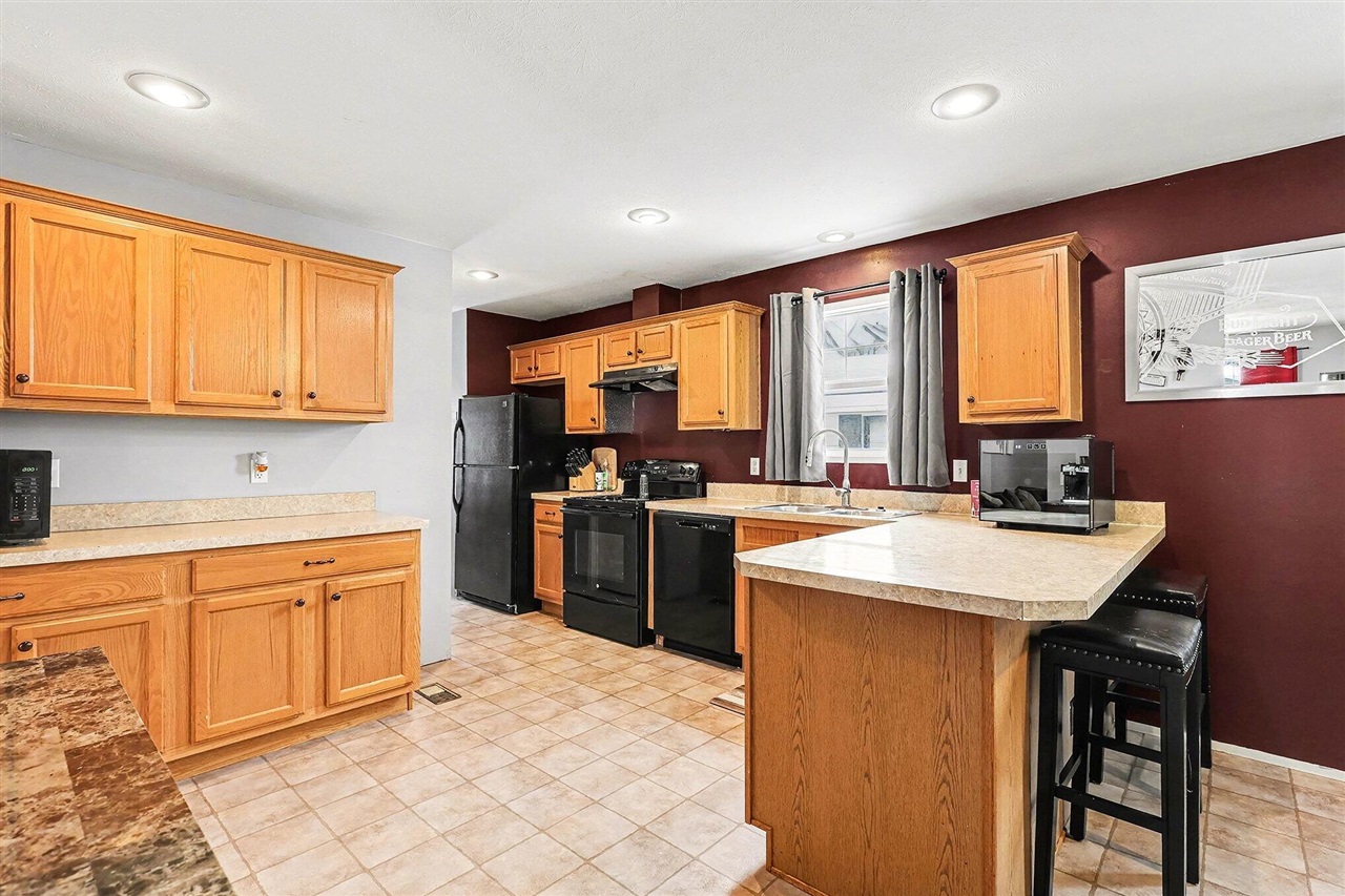 Homes for sale in Grand Rapids, MI | 6518 Dagger Ave, Grand Rapids, MI 49548 | MLS# 70512192