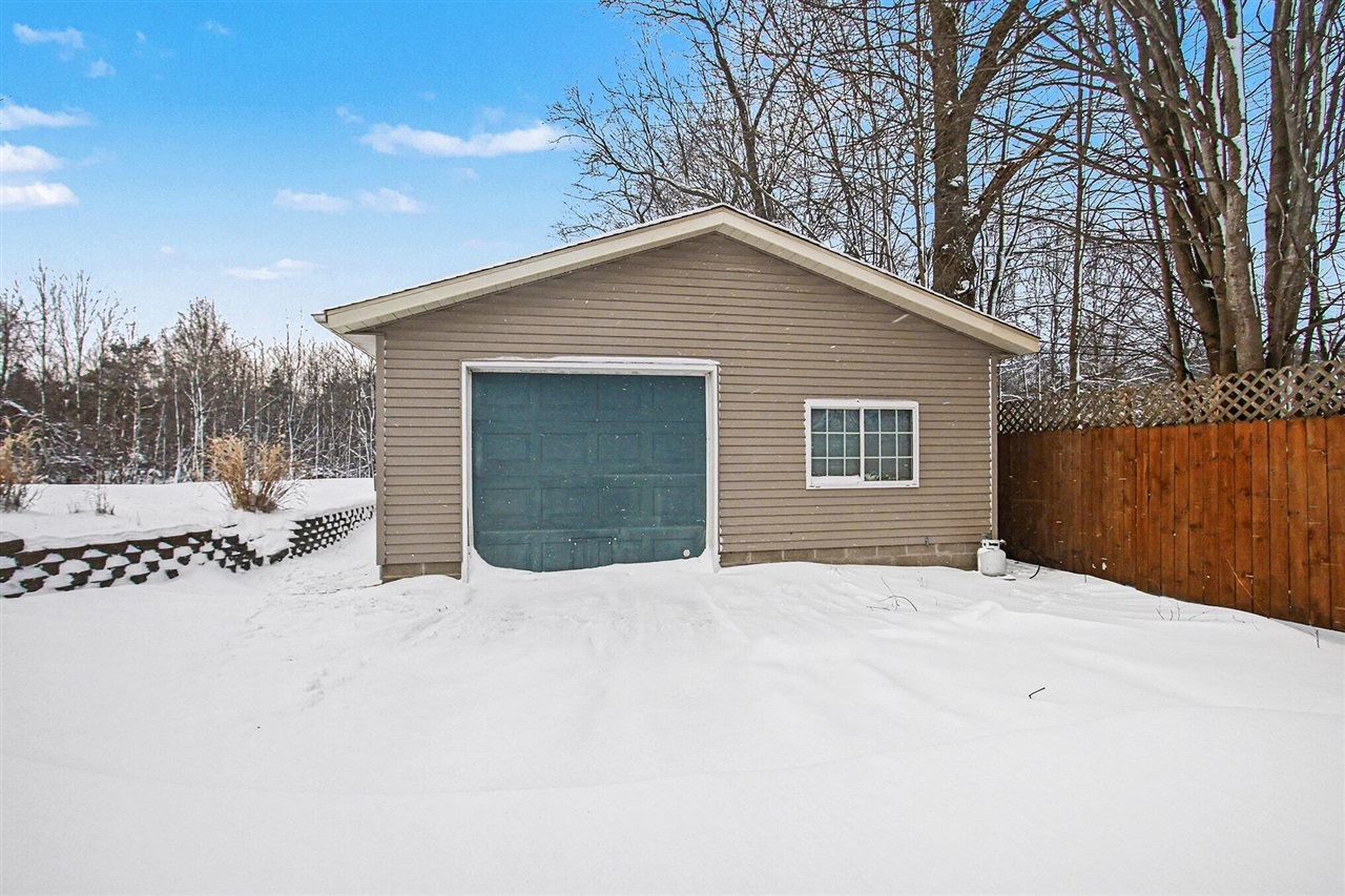 Homes for sale in West Olive, MI | 9370 128Th Ave, West Olive, MI 49460 | MLS# 70512220