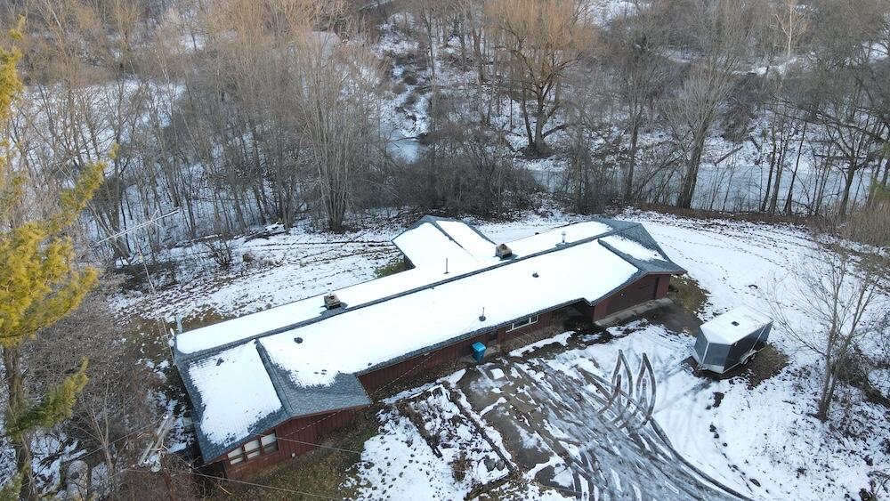 Homes for sale in Coleman, MI | 2500 W Quarter Line Rd, Coleman, MI 48618 | MLS# 70512399