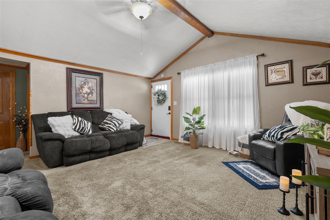 Homes for sale in Bellevue, MI | 6670 Keyes Rd, Bellevue, MI 49021 | MLS# 70512409