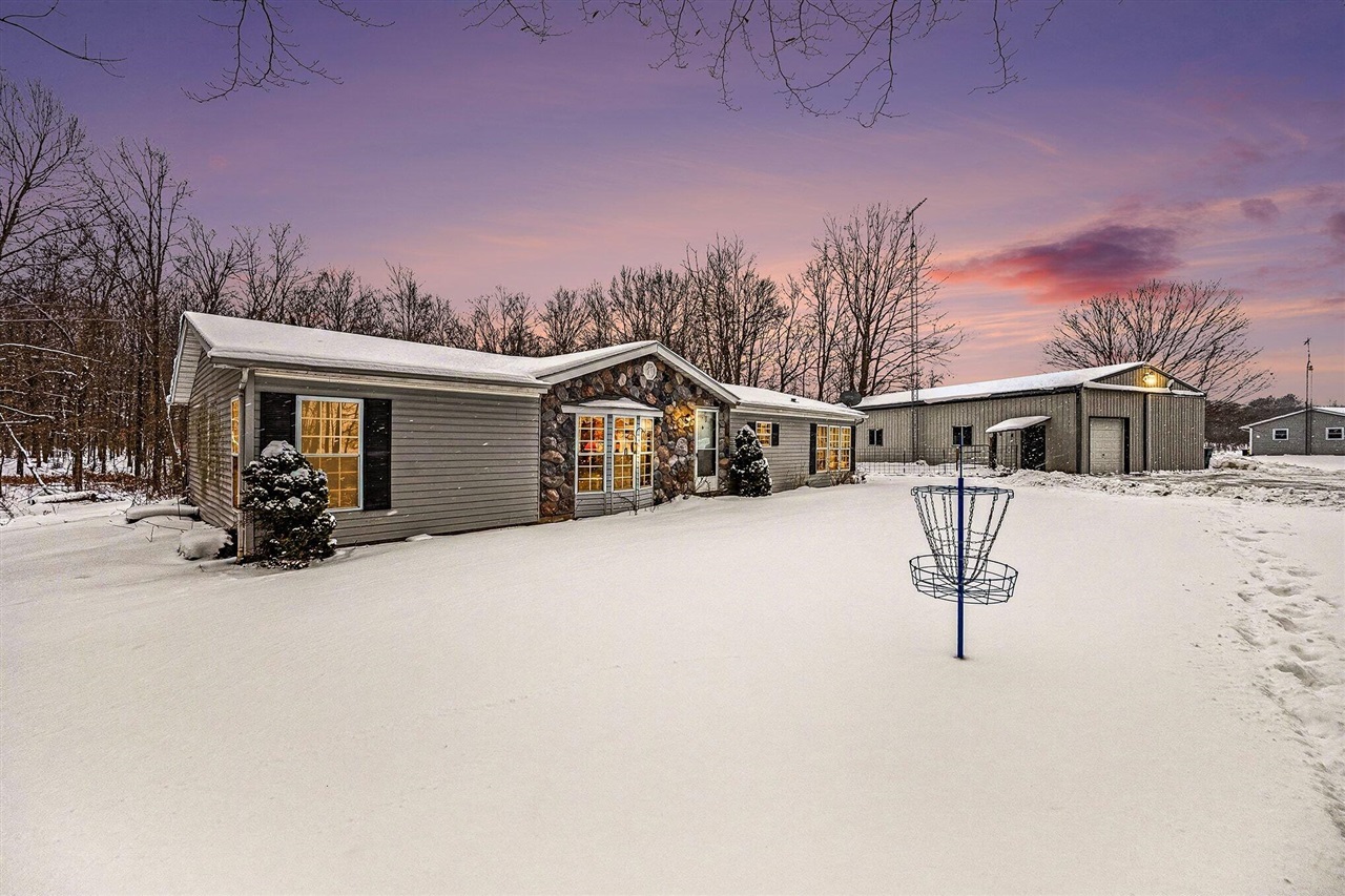 Homes for sale in Marcellus, MI | 12251 Flowerfield Rd, Marcellus, MI 49067 | MLS# 70512597