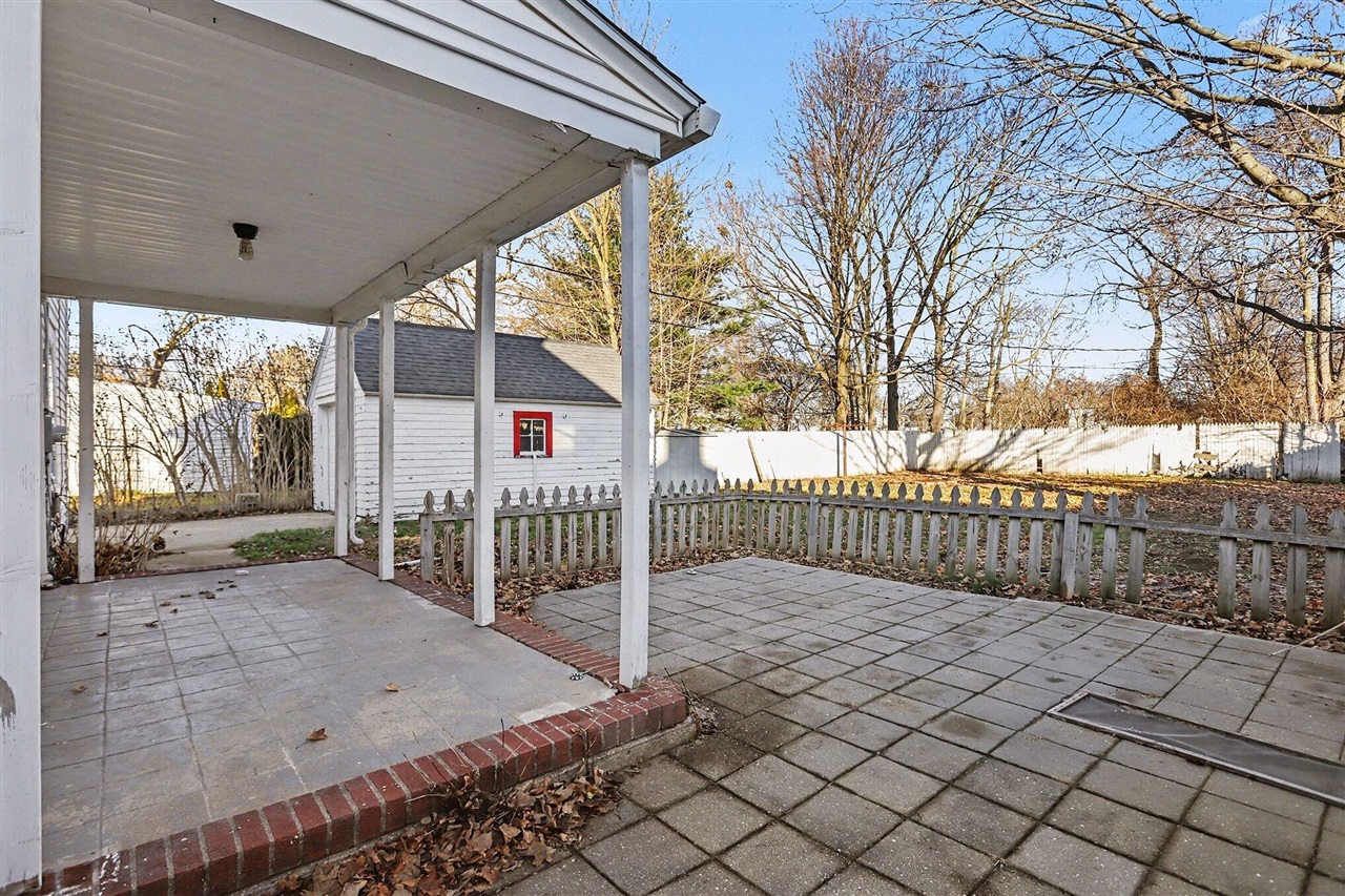 Homes for sale in Three Rivers, MI | 519 N Main St, Three Rivers, MI 49093 | MLS# 70512700