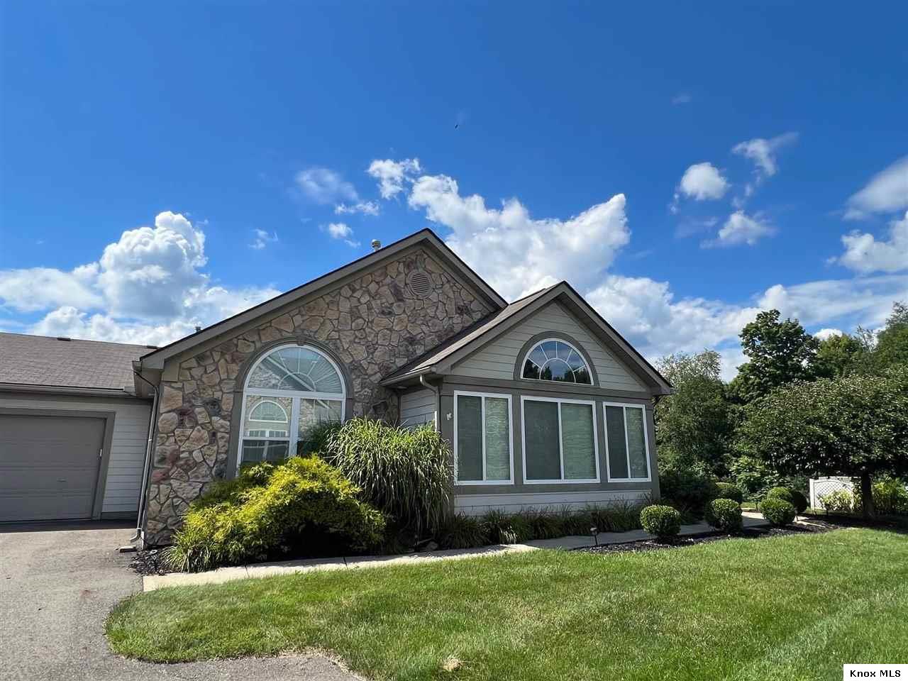 127 Colonial Woods Drive, Mount Vernon, OH 43050