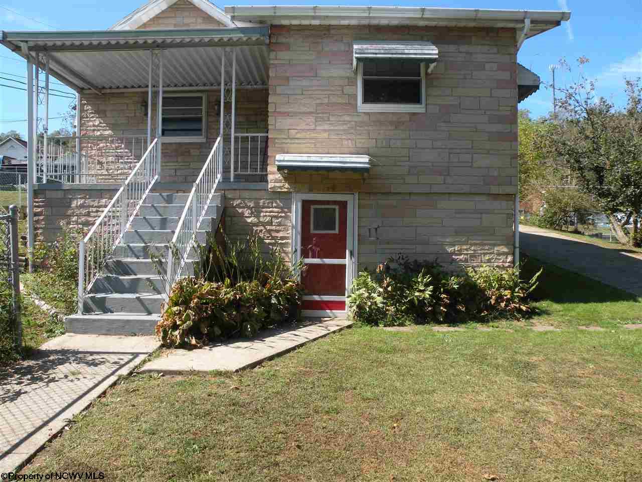 Keystone Realty Group Christina Gouzd, Broker