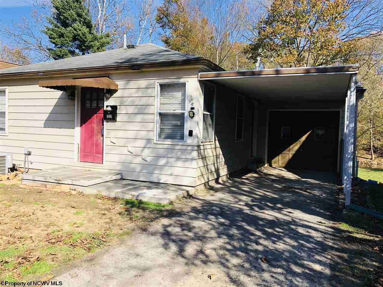 686 Verdun Street Clarksburg Wv 26301
